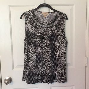 Mixed print sleeveless blouse